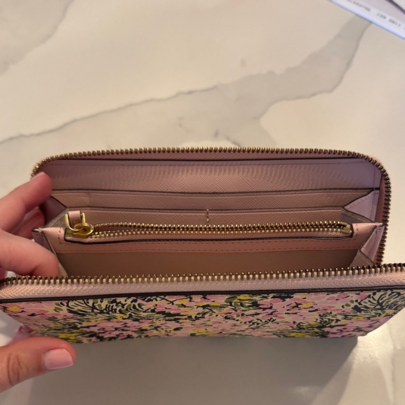 Tory Burch Pink Floral Zip Wallet - Picture 3 of 4